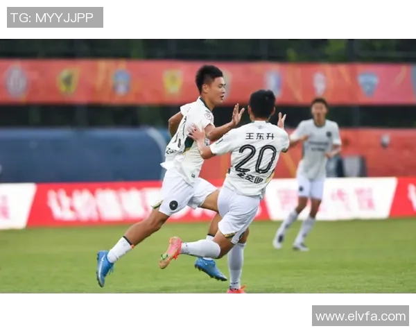 成都乒乓球队在选拔赛中以62分稳居积分榜首位展现强劲实力