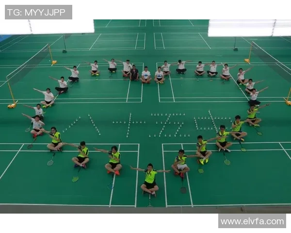 成都羽毛球队与武汉羽毛球队赛后战术分析与复盘探讨